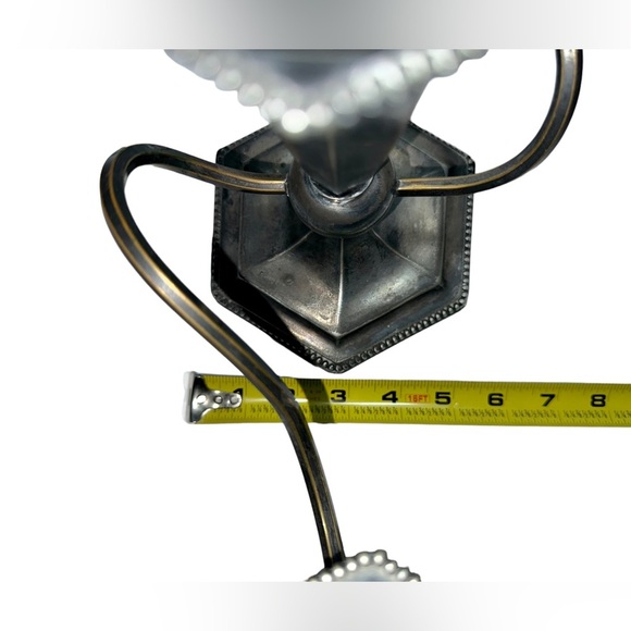 Vintage Rare Meriden Britannia Co. 10” Tall Silverplate Candelabra Pair - Picture 9 of 14